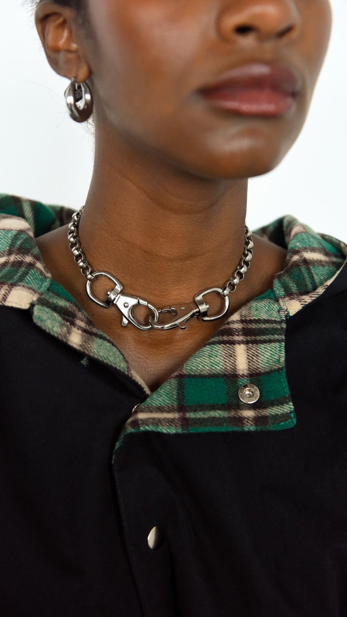 Hugger Neck Chain image 0